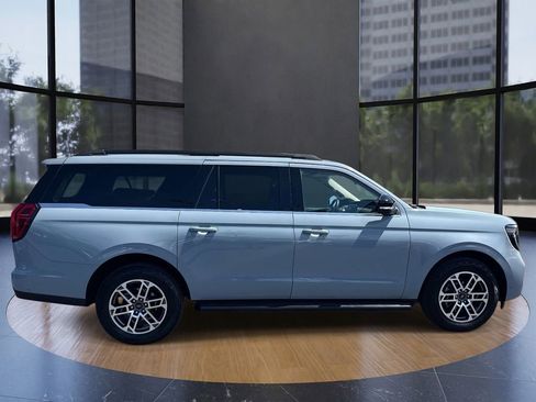 Certified 2025 Ford Expedition Max Active AWD/4WD image 2