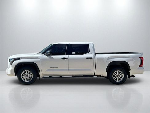 New 2026 Toyota Tundra SR5 image 8