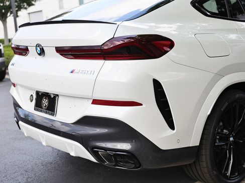 New 2027 BMW X6 M60i AWD/4WD image 9