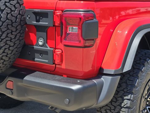 New 2026 Jeep Wrangler Unlimited Rubicon AWD/4WD image 15