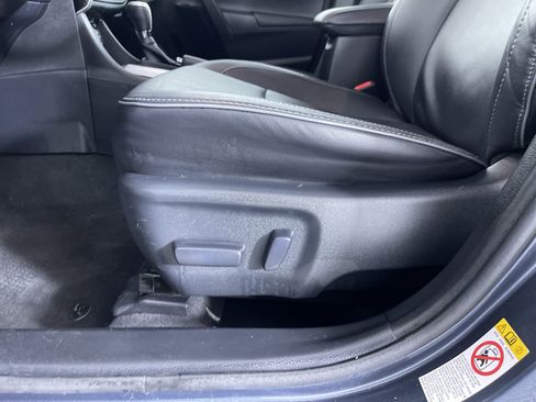 Used 2017 Toyota Corolla XLE w/ Carpet Mat Package (TMS) image 13
