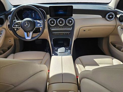 Used 2022 Mercedes-Benz GLC 300 GLC 300 image 16