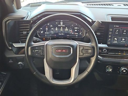 Used 2024 GMC Sierra 1500 Elevation image 12