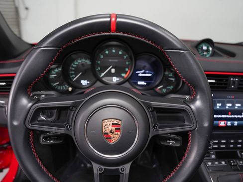 Used 2019 Porsche 911 Speedster RWD image 47