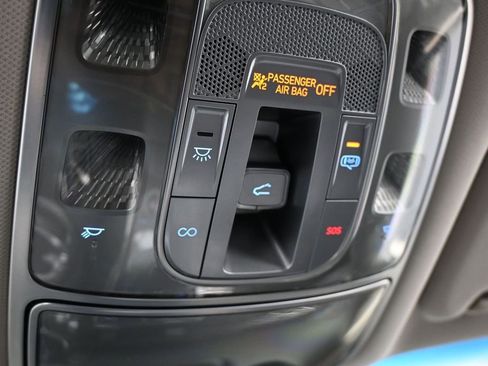 Used 2022 Genesis GV80 2.5T w/ Prestige Package 04 AWD/4WD image 28