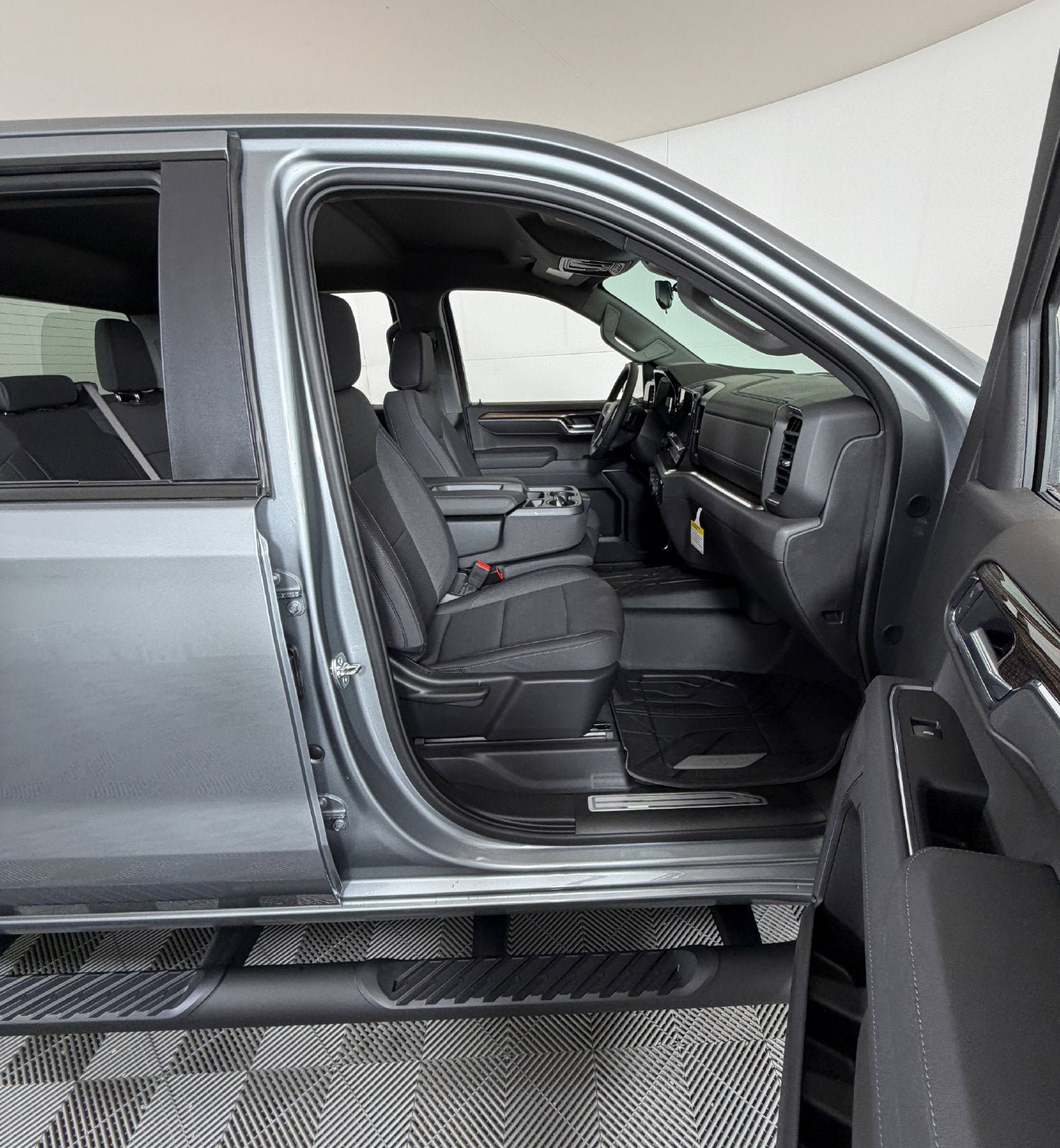 New 2026 Chevrolet Silverado 1500 RST w/ RST Select Package RWD image 6