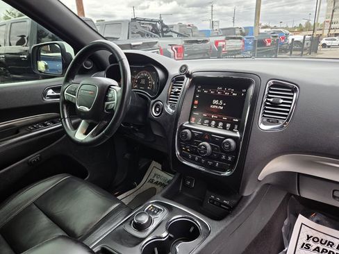 Used 2017 Dodge Durango GT w/ Blacktop Package AWD/4WD image 16