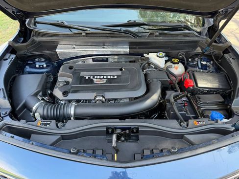 Used 2020 Cadillac XT4 Sport w/ Cold Weather Package FWD image 14