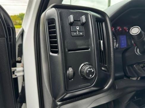 Used 2015 Chevrolet Silverado 2500 W/T w/ WT Convenience Package AWD/4WD image 21