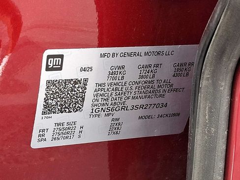 Used 2025 Chevrolet Suburban High Country w/ Sun And Tow Package AWD/4WD image 27