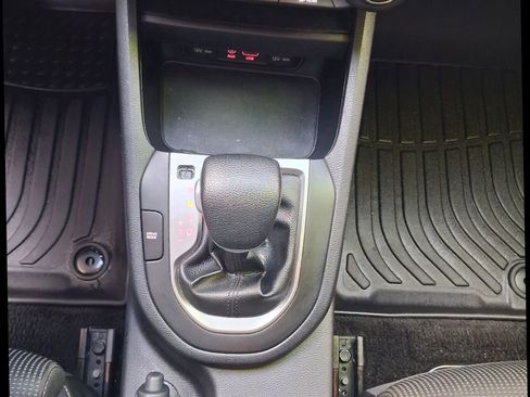 Used 2021 Kia Forte LXS FWD image 18