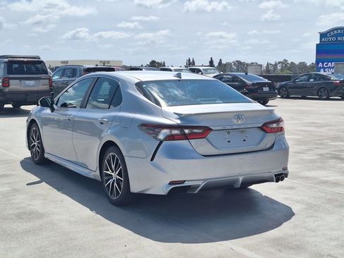 Used 2024 Toyota Camry SE w/ Cold Weather Package AWD/4WD image 7