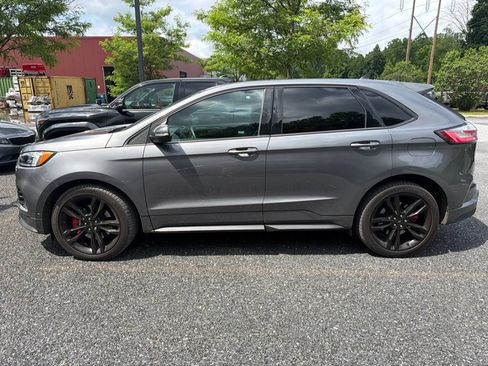 Used 2022 Ford Edge ST w/ Equipment Group 401A AWD/4WD image 4