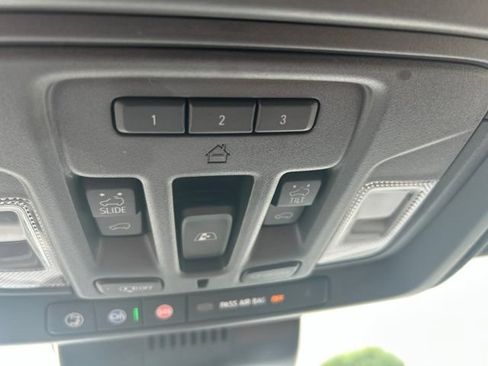 Used 2025 GMC Sierra 3500 Denali Ultimate AWD/4WD image 40