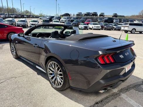 Used 2024 Ford Mustang GT Premium RWD image 5