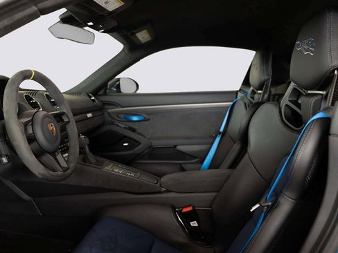 Used 2024 Porsche 718 Cayman GT4 RS image 12