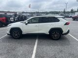 Used 2022 Toyota RAV4 XLE Premium image 5