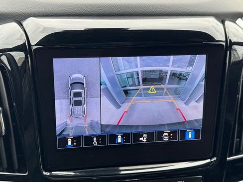 Certified 2023 Chevrolet Traverse High Country w/ LPO, Cargo Package AWD/4WD image 4