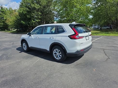 Certified 2024 Honda CR-V LX image 5