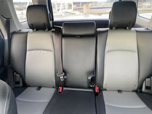 Used 2014 Toyota 4Runner SR5 Premium image 20