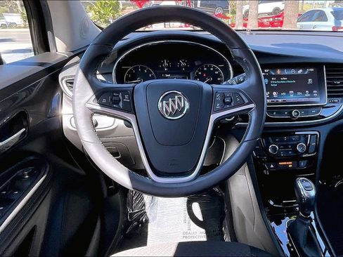 Used 2020 Buick Encore Preferred w/ Safety Package image 7