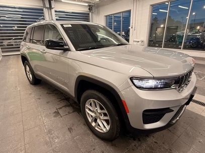 New 2025 Jeep Grand Cherokee Laredo X