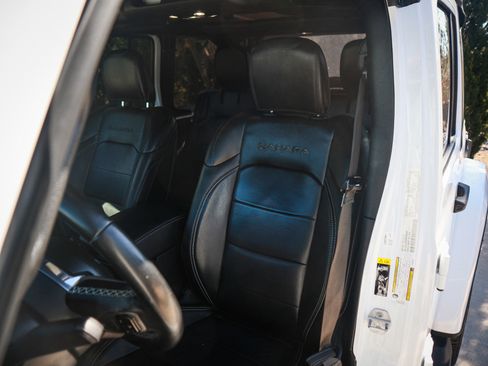 Used 2021 Jeep Wrangler Unlimited Sahara image 16