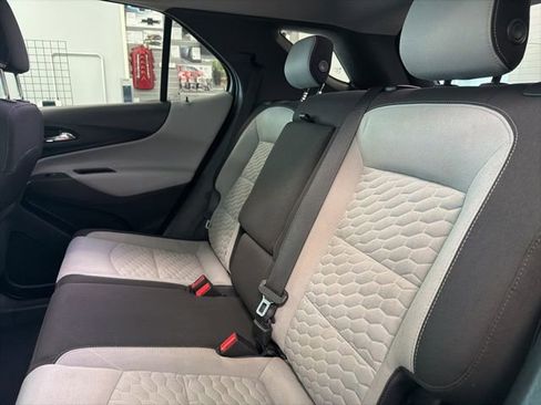 Used 2019 Chevrolet Equinox LS w/ LS Convenience Package image 27