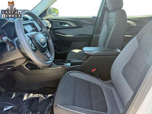 Used 2022 Chevrolet TrailBlazer LS AWD/4WD image 9