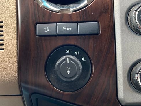 Used 2016 Ford F350 Lariat AWD/4WD image 26