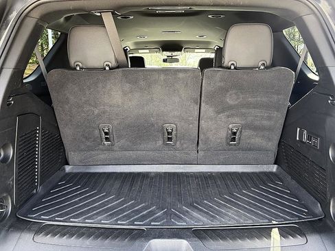 Used 2024 Chevrolet Tahoe LT w/ Luxury Package image 11