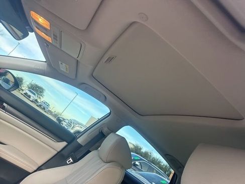 Used 2019 Honda Accord EX-L image 10