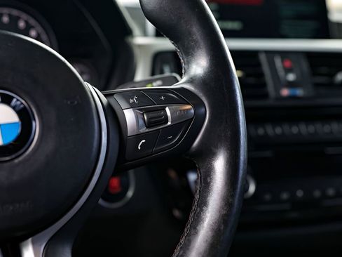 Used 2018 BMW M4 Coupe RWD image 28