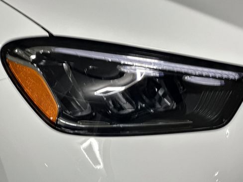 New 2026 Mercedes-Benz GLE 580 4MATIC image 10