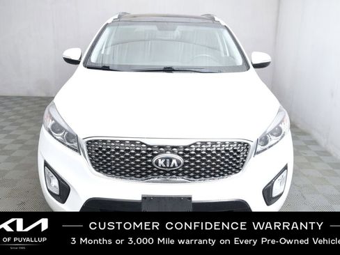 Used 2018 Kia Sorento SX image 2