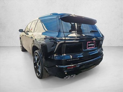 New 2026 Chevrolet Traverse High Country FWD image 5