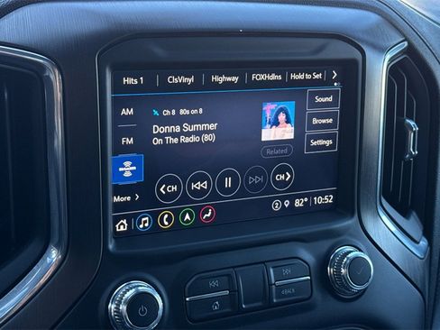 Used 2021 GMC Sierra 1500 AT4 w/ Off-Road Performance Package image 21