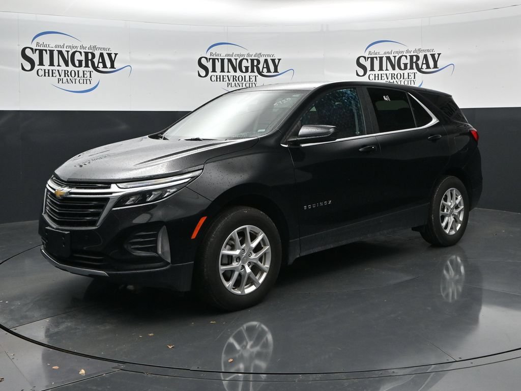 Used 2024 Chevrolet Equinox LT AWD/4WD image 3