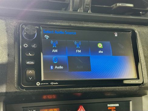 Used 2018 Toyota 86 image 16