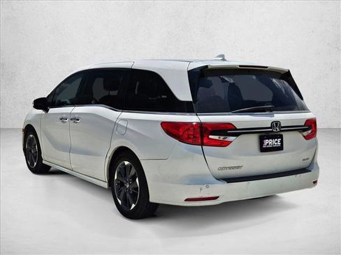 Used 2023 Honda Odyssey Elite image 7