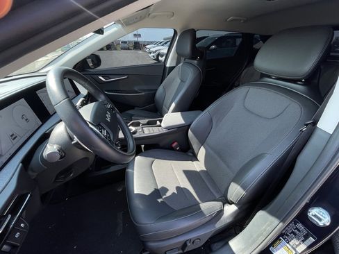 Certified 2024 Kia EV6 Light image 23