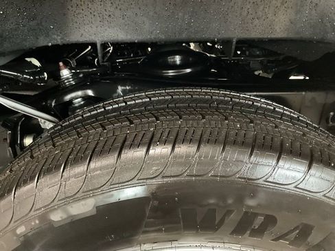 New 2025 Toyota Tacoma SR5 image 8