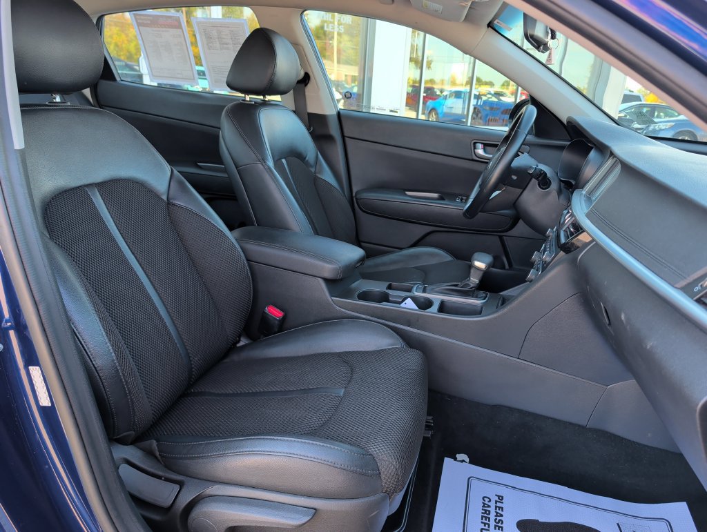 Used 2020 Kia Optima S FWD image 21