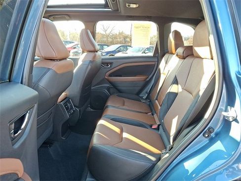 Used 2025 Subaru Forester Touring image 10