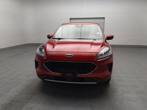 Used 2020 Ford Escape SE FWD image 15