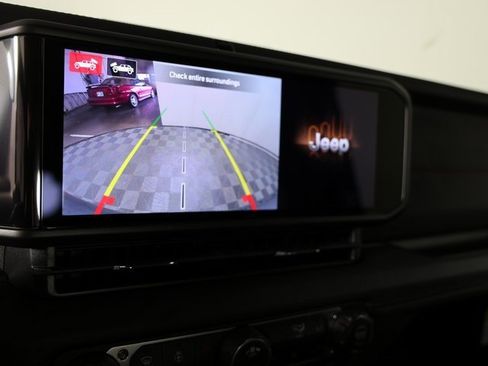 New 2026 Jeep Wrangler Unlimited Rubicon image 18