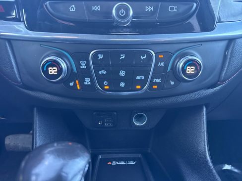 Used 2022 Chevrolet Traverse RS w/ LPO, Floor Liner Package image 23