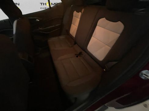 Used 2024 Chevrolet Trax RS w/ Driver Confidence Package image 13