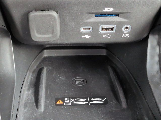 Used 2023 Chevrolet TrailBlazer RS w/ Sun and Liftgate Package FWD image 22