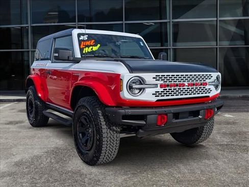 Used 2025 Ford Bronco Stroppe Edition AWD/4WD image 1
